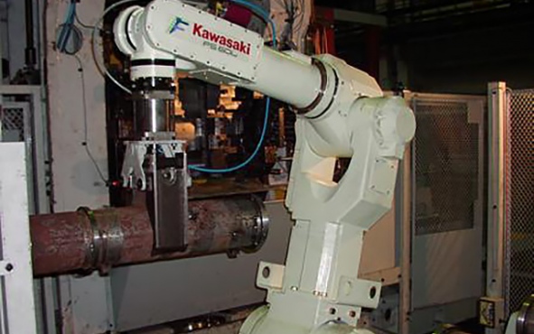 Gręžimo staklių pakrovimo robotas